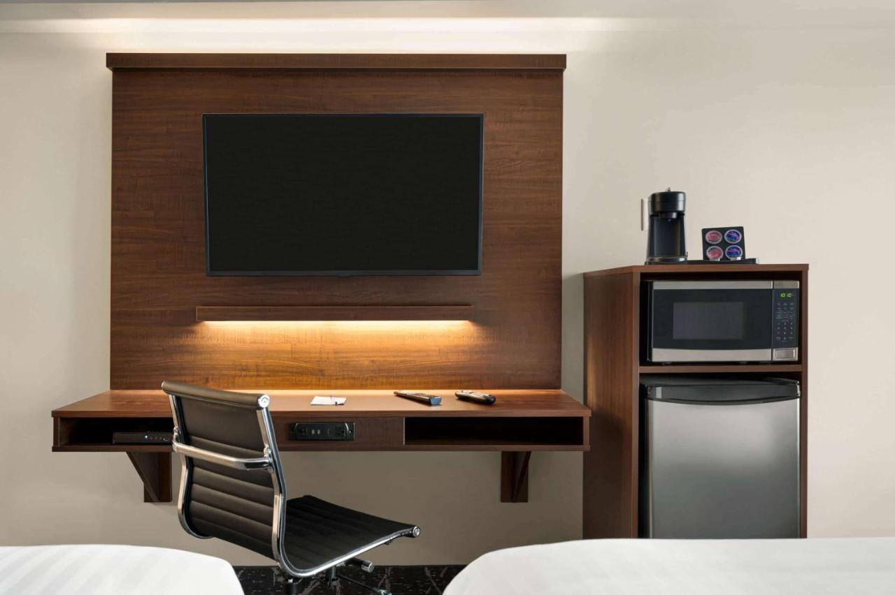 Microtel Inn & Suites By Wyndham Antigonish Extérieur photo