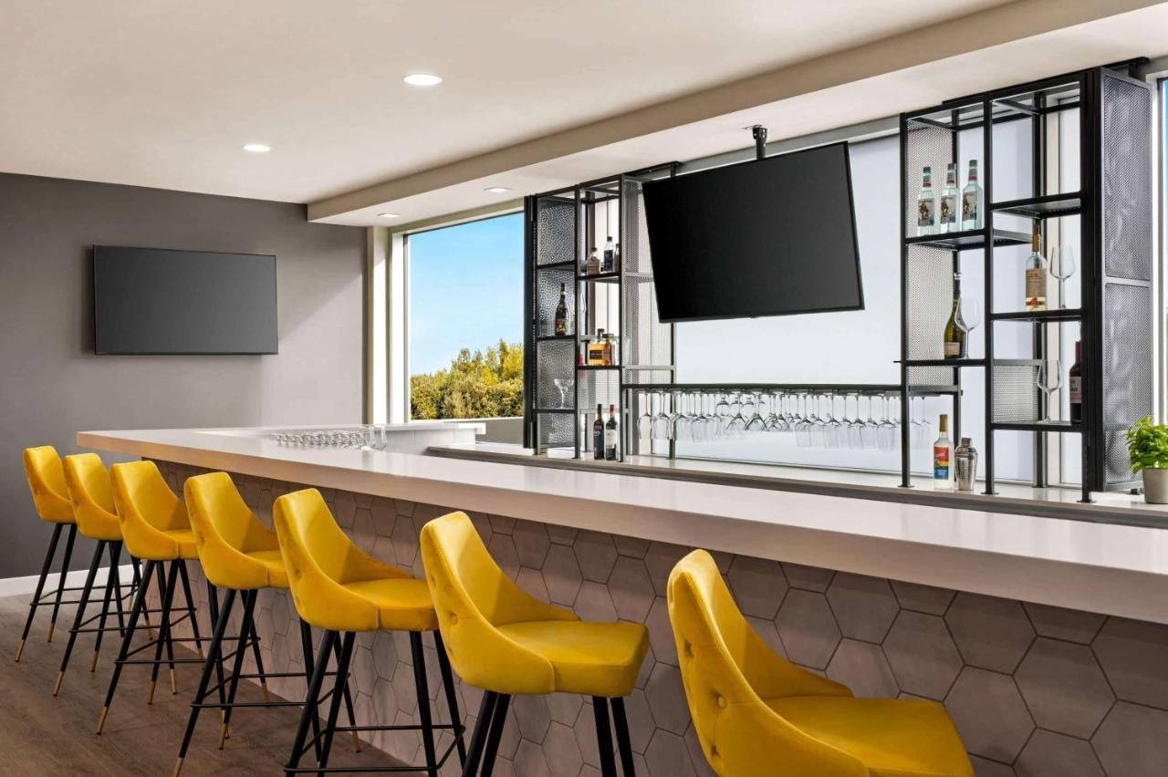 Microtel Inn & Suites By Wyndham Antigonish Extérieur photo